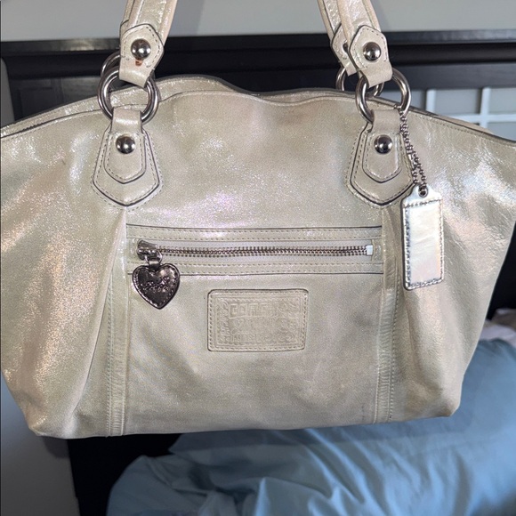 Coach Poppy Shimmering Metallic Cream Shoulder Bag with Legacy Lining - Picture 1 of 15